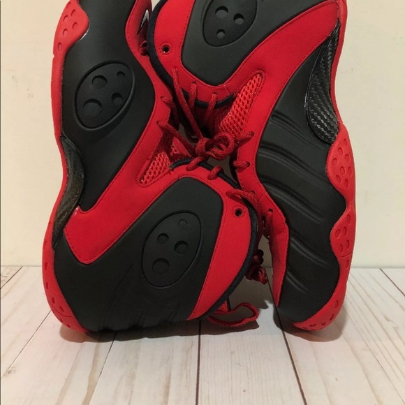🔴SOLD🔴NIKE ZOOM ROOKIE UNIVERSITY RED/BLACK l - Picture 7 of 8